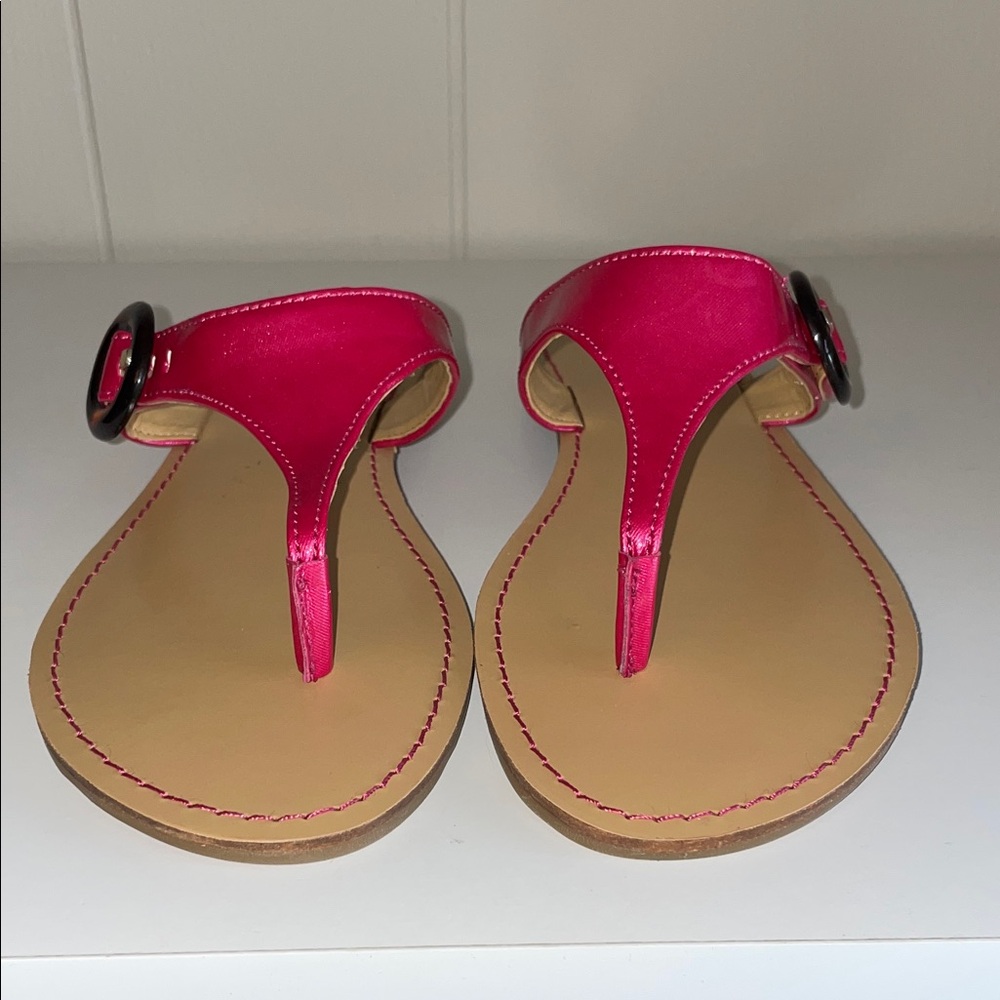 Nine West Women's Fuchsia Fanciful Thong Sandal, Size 8.5M